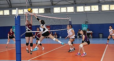 Nilüfer Uluslararası Spor Şenlikleri heyecanlı müsabakalara sahne oluyor