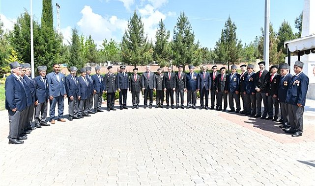 Şanlıurfa’nın düşman işgalinden kurtuluşunun yıl dönümü törenle kutlandı
