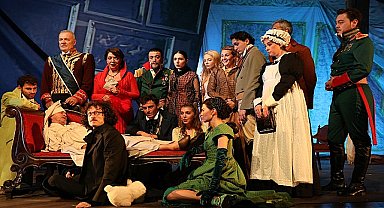 Şehir Tiyatroları “Savaş ve Barış