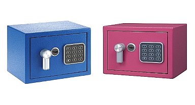 Yale Elektronik Mini Kollu Kasa ile karavanınızla daha güvenli seyahat edin