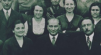 19 Mayıs'a özel 'Atatürk ve Gençlik Fotoğrafları Sergisi' Trump AVM'de