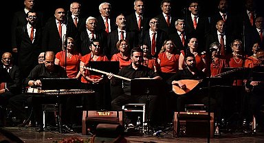 ASEV THM Korosu'ndan 'Beyaz Perdede Türküler' Konseri