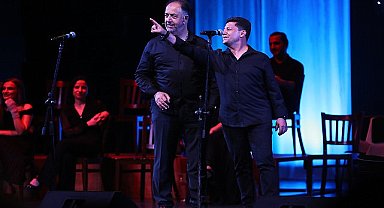 AŞT Tiyatroname ile tiyatroseverlere veda etti