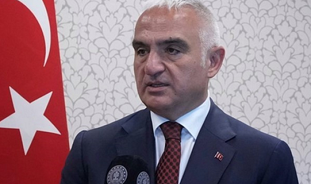 Bakan Ersoy, Vakıf Haftası 100'üncü Yıla Özel 201 Eser Toplu Açılış Töreni'ne katıldı