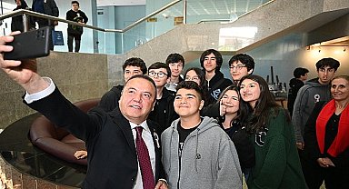 Başkan Muhittin Böcek 19 Mayıs Atatürk'ü Anma Gençlik Ve Spor Bayramı Mesajı