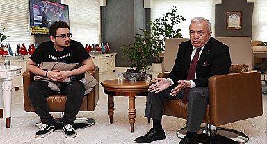 Başkan Şadi Özdemir'den gençlere “Yanınızdayız