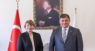 Başkan Tugay Birleşik Krallık Türkiye Büyükelçisi'ni ağırladı