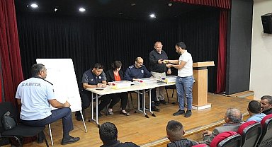 Bayraklı'da kurban satış yerleri kura ile belirlendi