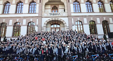 Bilgehane Hafızlık Öğrencileriyle Buluşan Başkan Altay: “Bu Güzellik En Çok Konya'ya Yakışıyor