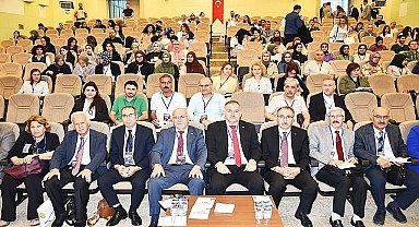 Bilim İnsanları Harran Üniversitesinde Buluştu