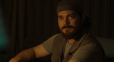 Çağatay Ulusoy ve Taylan Biraderleri Bir Araya Getiren Kübra'nın Heyecanla Beklenen 2. Sezonu 6 Haziran'da Netflix'te Yayında