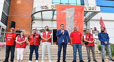 Çiğli'de Coşkulu 1 Mayıs Kutlaması Başkan Yıldız; “ Mücadelemiz emeğin karşılığı için