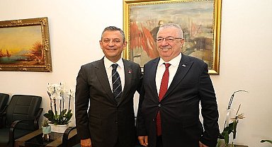 Edremit Belediye Başkanı Mehmet Ertaş Ankara'da CHP Genel Başkanı Özgür Özel ile görüştü
