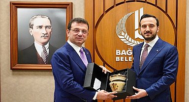 Ekrem İmamoğlu, Bağcılar Belediye Başkanı Abdullah Özdemir'e tebrik ziyaretinde bulundu