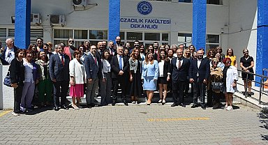 EÜ'de eczacılık eğitiminin 185. yıl dönümü kutlandı