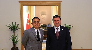 Hindistan İstanbul Başkonsolosu'ndan Başkan Aras'a Ziyaret