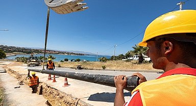 İzmir Büyükşehir Belediyesi Çeşme'nin içme suyu sorununa neşter vuruyor