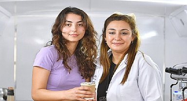 İzmir Gençlik Festivali'nde 19 Mayıs coşkusu “Bize ilaç gibi geldi