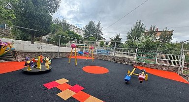 İzmir'in parkları yeniden doğuyor