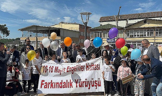 Kandıra Belediye başkanı Erol Ölmez 10 – 16 Mayıs Engelliler Haftası münasebetiyle düzenlenen Farkındalık Yürüyüşüne katılarak engelliler için yürüdü