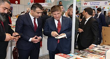 Karaman Belediyesi tarafından bu yıl 4.'sü düzenlenen Kitap Günleri, kapılarını kitapseverlere açtı