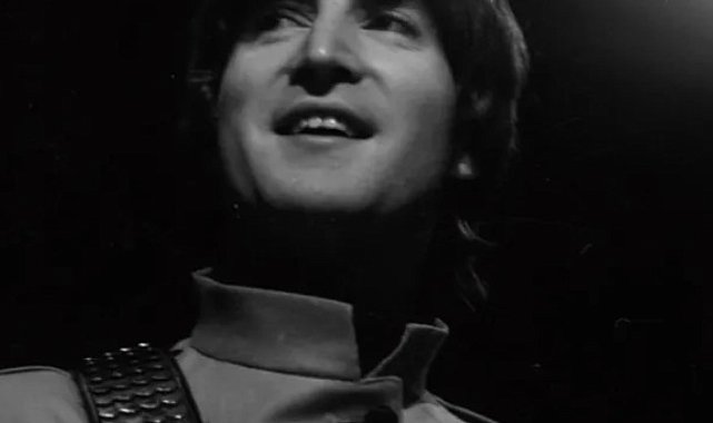 Kayıp John Lennon gitarı müzayedede rekor kırdı: 2,9 milyon dolar