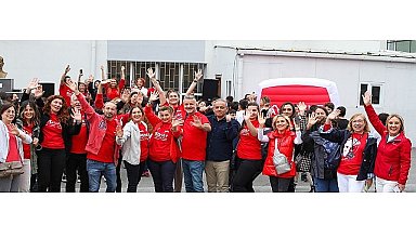 Keller Williams Kent Ofisi, Hatice Mehmet Ekşioğlu Okulu İçin RED DAY'de Kolları Sıvadı!