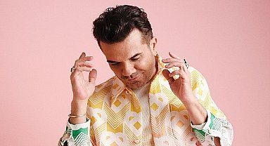 Kenan Doğulu'dan Yeni Şarkı Sürprizi : Kahve