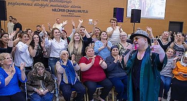 Konak'ta 'Anneler Günü' coşkuyla kutlandı