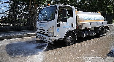 Konak'ta temizlik seferberliği: Mahallelerde eş zamanlı temizlik ve yıkama çalışması başladı