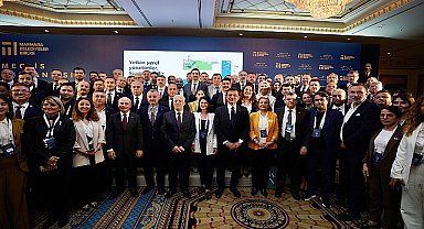 Marmara Belediyeler Birliği Meclis Toplantısı'nın 2024 yılı olağan birinci toplantısında, Mudanya Belediye Başkanı Deniz Dalgıç,