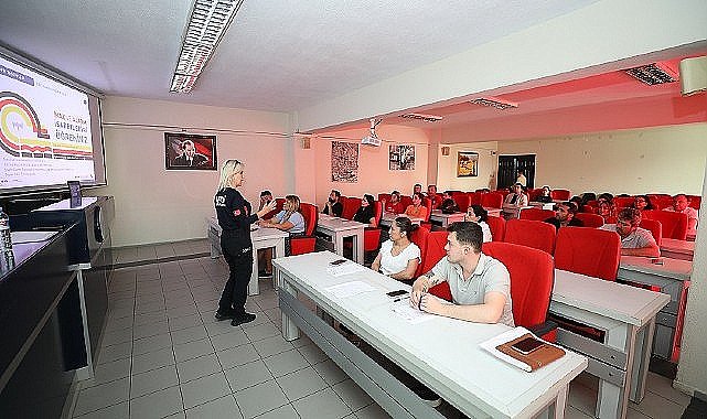 Menderes Belediyesi'nde Şüpheli Paket Eğitimi