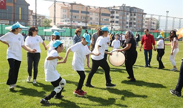 Nilüfer Uluslararası Spor Şenlikleri’nde Özel Eğitim Kurumları öğrencileri yarıştı
