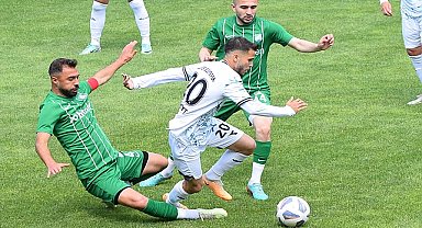 Nilüferli futbolcular şampiyonluk kupasına kavuştu