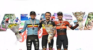 Sakarya Bike Fest'te Sakarya MTB Night Cup Koşuldu