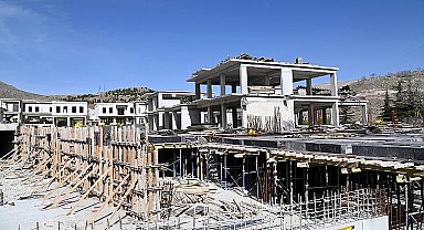 Selçuklu Belediyesi tarafından Sille Mahallesi'ne kazandırılacak olan “Kapalı Otopark, Karma Yapılar ve Meydan Düzenlemesi