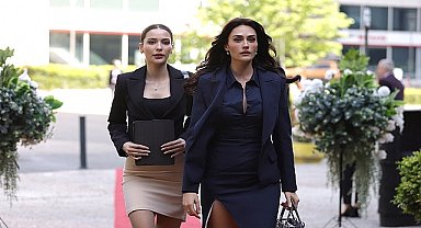 TOD'un Heyecanla Beklenen Yeni Dizisi 'Zamanın Kapıları'nın Setinden İlk Kareler Paylaşıldı! 