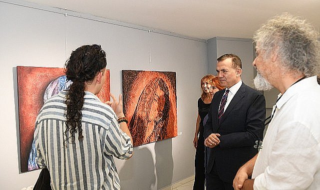 Yenişehir Belediyesi Çukurova'da üreten sanatçıları sergide buluşturdu