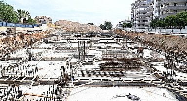 Yeşilyurt Pazaryeri çalışmaları hızla sürüyor