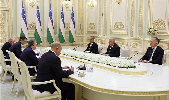 Bakan Güler, Özbekistan Cumhurbaşkanı Mirziyoyev ile bir araya geldi