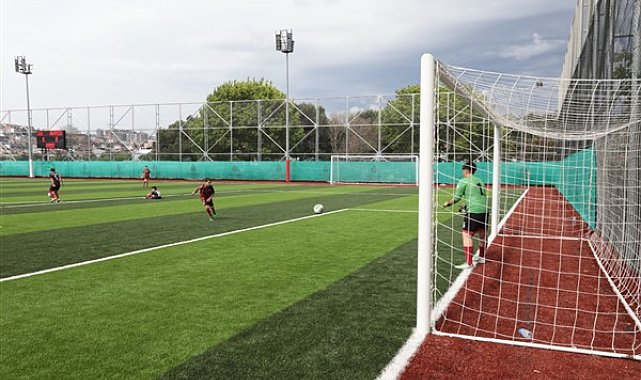Balat Spor Tesisi yenilener kullanıma açıldı