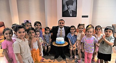 Başkan Amca'ya doğum günü sürprizi