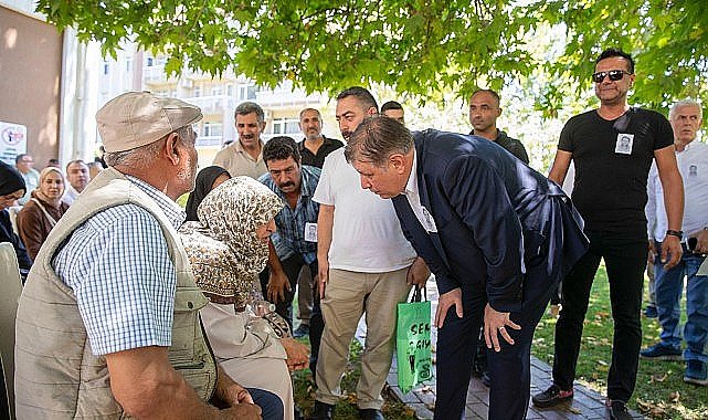 Başkan Tugay orman işçisi Serkan Topkaya'nın cenazesine katıldı
