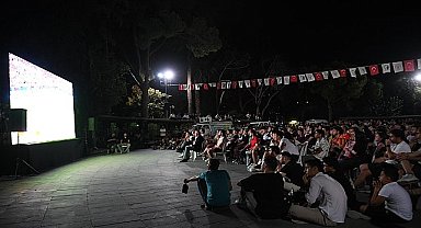 Bornova'da milli maç heyecanı