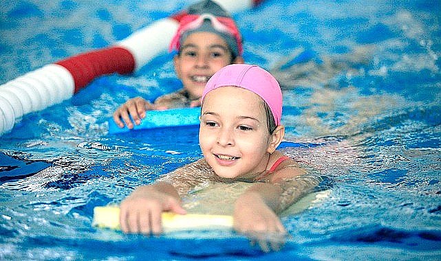 Bornova'da yaz spor okulu kayıtları başlıyor