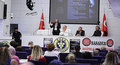 Buca'da bağımlılıkla mücadele paneli düzenlendi