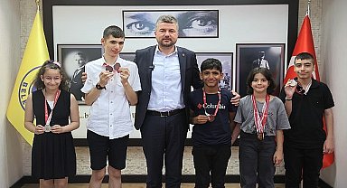 Buca'nın özel çocukları Başkan Duman'ı ziyaret etti