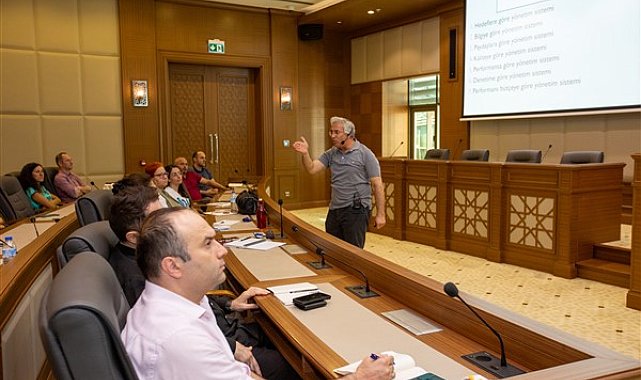 Bursa Büyükşehir Belediyesi’nde stratejik planlama çalışmaları sürüyor