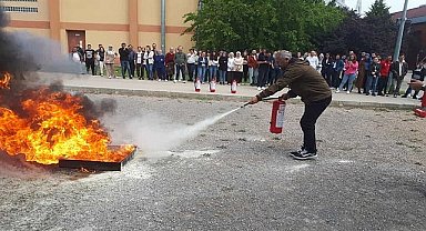 Büyükşehir İtfaiyesi'nden gençlere eğitim