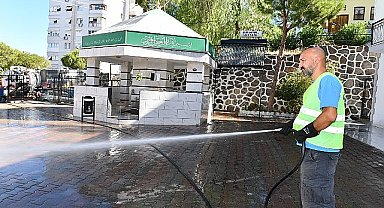 Çiğli Belediyesi Bayram Öncesi İbadethane Temizliğini Artırdı